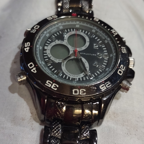 Structure Men's Chronograph watch .. selling as is needs Battery and band - Picture 10 of 11